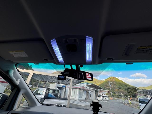 ヴェルファイア ２．４Ｚ　ゴールデンアイズＩＩ　２．４Ｚ　ゴールデンアイズＩＩ　フロントスポイラー　後席モニター　バックカメラ　両側電動スライドドア　ドライブレコーダー　クルーズコントロール　ハーフレザーシート　ＥＴＣ　クリアランスソナー（37枚目）