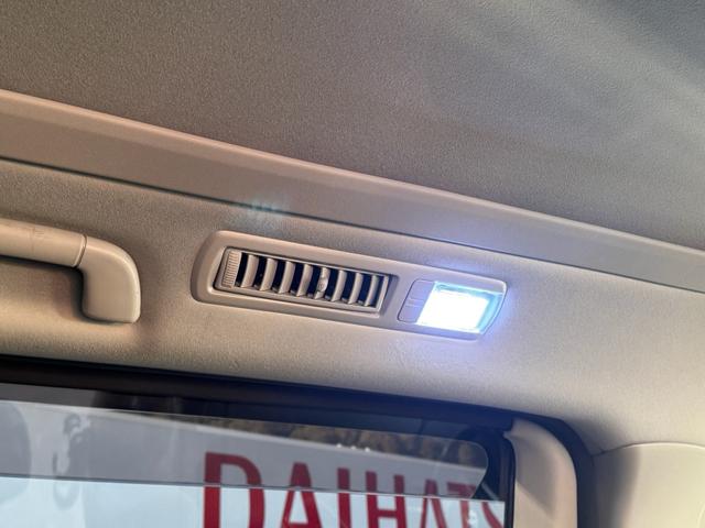 ヴェルファイア ２．４Ｚ　ゴールデンアイズＩＩ　２．４Ｚ　ゴールデンアイズＩＩ　フロントスポイラー　後席モニター　バックカメラ　両側電動スライドドア　ドライブレコーダー　クルーズコントロール　ハーフレザーシート　ＥＴＣ　クリアランスソナー（51枚目）