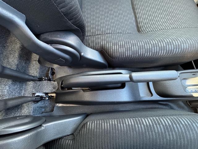 ハイゼットトラック ジャンボエクストラ　ジャンボエクストラ　４ＷＤ　ドライブレコーダー　ＬＡＮＢＯステアリング　電動格納ミラー　クリアランスソナー　アイドリングストップ　スマートアシスト　記録簿あり　キーフリー　盗難防止システム（28枚目）