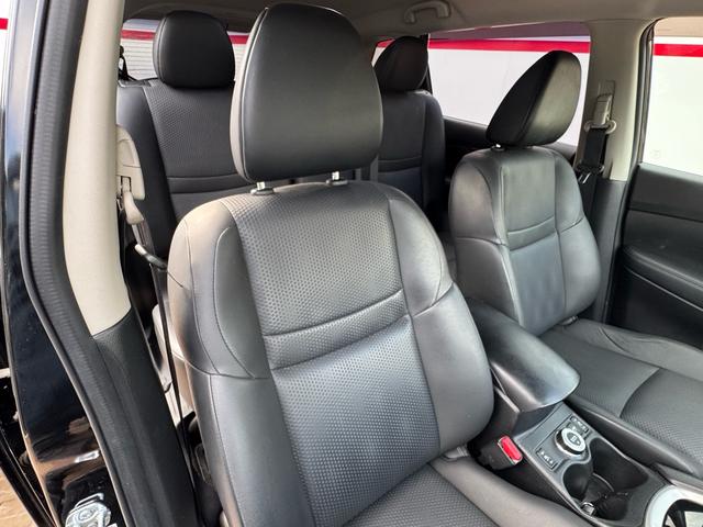 エクストレイル ２０ＸブラクエクストリーマＸエマージェンシブレーキＰ　２０ＸブラクエクストリーマＸエマージェンシブレーキＰ　４ＷＤ　前後ドライブレコーダー　アラウンドビューカメラ　純正フルセグナビ　車線逸脱警報　コーナーセンサー　クルーズコントロール　ＥＴＣ（9枚目）