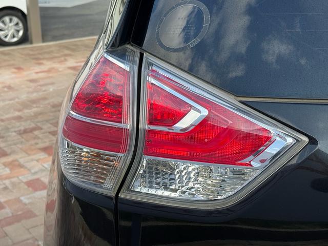 エクストレイル ２０ＸブラクエクストリーマＸエマージェンシブレーキＰ　２０ＸブラクエクストリーマＸエマージェンシブレーキＰ　４ＷＤ　前後ドライブレコーダー　アラウンドビューカメラ　純正フルセグナビ　車線逸脱警報　コーナーセンサー　クルーズコントロール　ＥＴＣ（55枚目）