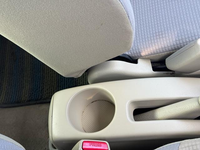 エッセ X X 走行58548キロ 4AT キーレス 電動格納ミラー パワーウィンドウ ドアバイザー 純正CD・FM/AMラジオ AC スペアタイヤ ワンオーナー 禁煙車 記録簿(25枚目)