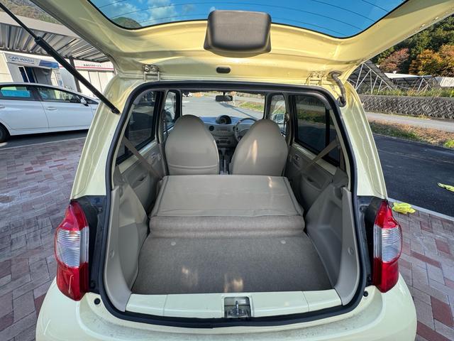 エッセ X X 走行58548キロ 4AT キーレス 電動格納ミラー パワーウィンドウ ドアバイザー 純正CD・FM/AMラジオ AC スペアタイヤ ワンオーナー 禁煙車 記録簿(48枚目)