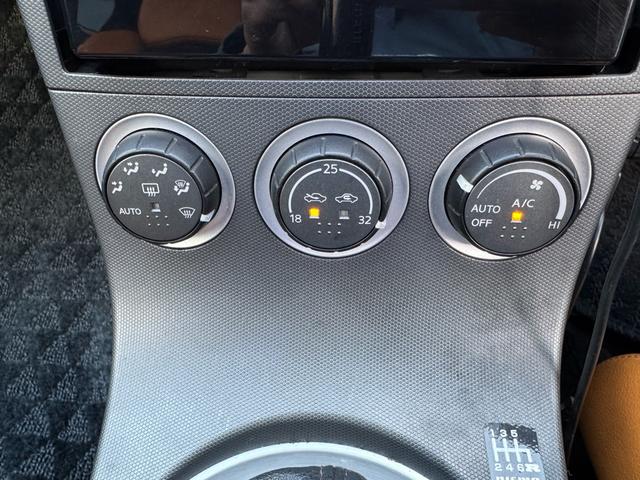 フェアレディＺ バージョンＴ　バージョンＴ　６ＭＴ　社外マフラー　社外ステアリング　３６０°ドラレコ　シートヒーター　ＥＴＣ　３連サブメーター　Ｂｌｕｅｔｏｏｔｈ　バックカメラ　ＬＥＤハバルブ　革シート　ＢＯＳＥサウンド（27枚目）