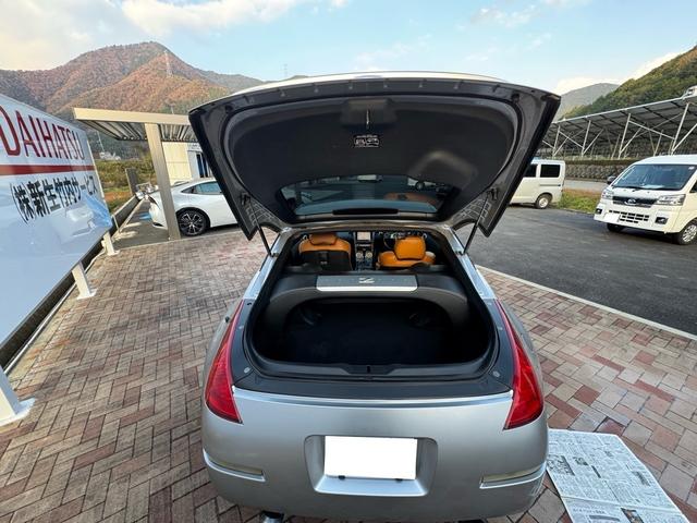 フェアレディＺ バージョンＴ　バージョンＴ　６ＭＴ　社外マフラー　社外ステアリング　３６０°ドラレコ　シートヒーター　ＥＴＣ　３連サブメーター　Ｂｌｕｅｔｏｏｔｈ　バックカメラ　ＬＥＤハバルブ　革シート　ＢＯＳＥサウンド（64枚目）