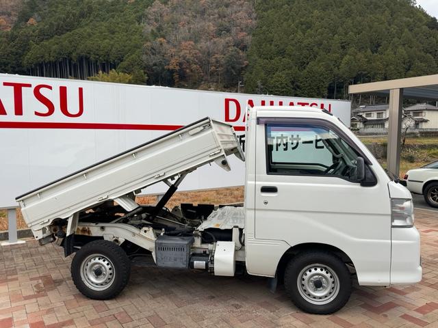 ハイゼットトラック ローダンプ　ローダンプ　新品クラッチ交換済み　５ＭＴ　パワーステアリング　エアコン　デフロック　パートタイム４ＷＤ　２４年製タイヤ　三方開　電動ダンプ（2枚目）