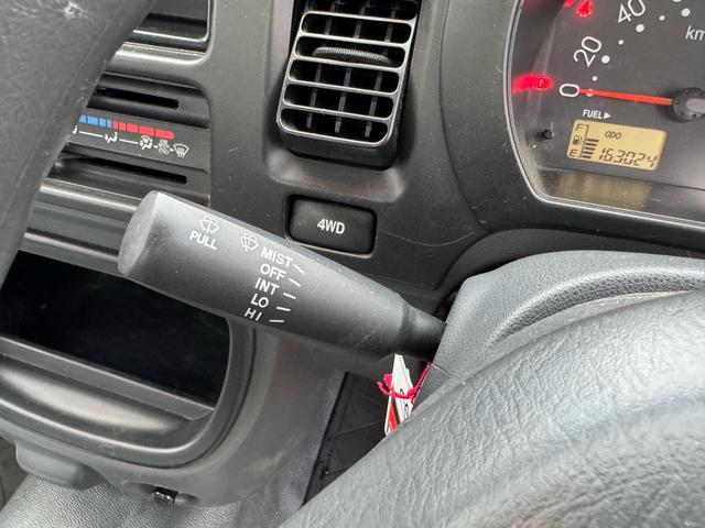ハイゼットトラック ローダンプ　ローダンプ　新品クラッチ交換済み　５ＭＴ　パワーステアリング　エアコン　デフロック　パートタイム４ＷＤ　２４年製タイヤ　三方開　電動ダンプ（14枚目）
