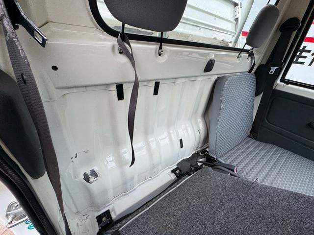 ハイゼットトラック ローダンプ　ローダンプ　新品クラッチ交換済み　５ＭＴ　パワーステアリング　エアコン　デフロック　パートタイム４ＷＤ　２４年製タイヤ　三方開　電動ダンプ（30枚目）
