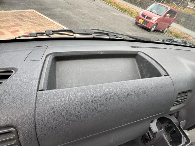 ハイゼットトラック ローダンプ　ローダンプ　新品クラッチ交換済み　５ＭＴ　パワーステアリング　エアコン　デフロック　パートタイム４ＷＤ　２４年製タイヤ　三方開　電動ダンプ（32枚目）