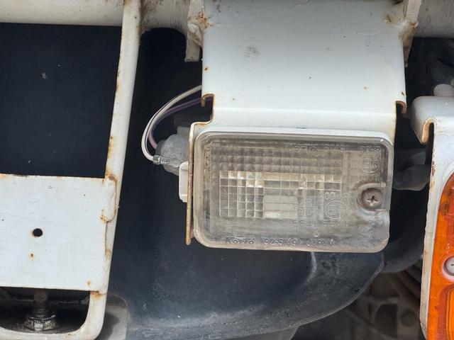 ハイゼットトラック ローダンプ　ローダンプ　新品クラッチ交換済み　５ＭＴ　パワーステアリング　エアコン　デフロック　パートタイム４ＷＤ　２４年製タイヤ　三方開　電動ダンプ（42枚目）