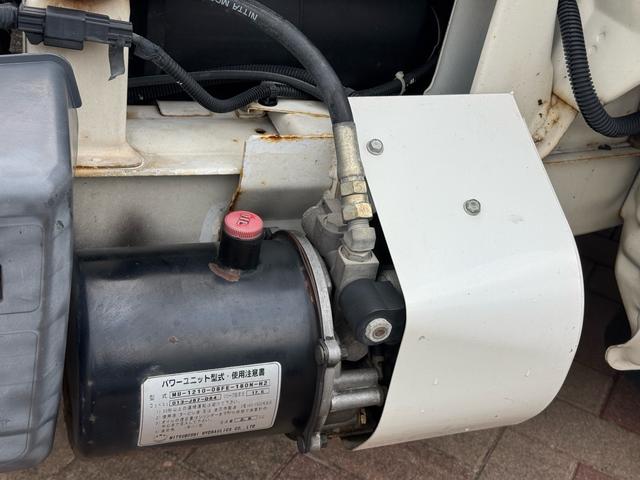 ハイゼットトラック ローダンプ　ローダンプ　新品クラッチ交換済み　５ＭＴ　パワーステアリング　エアコン　デフロック　パートタイム４ＷＤ　２４年製タイヤ　三方開　電動ダンプ（48枚目）