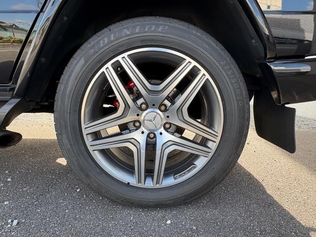 Gクラス G63 デジーノエクスクルーシブパッケージ サンルーフ HarmanKardonサウンド シートベンチレーション レッドキャリパー ACC カーボンインテリア フルセグTV ドライブレコーダー 黒レザー(12枚目)