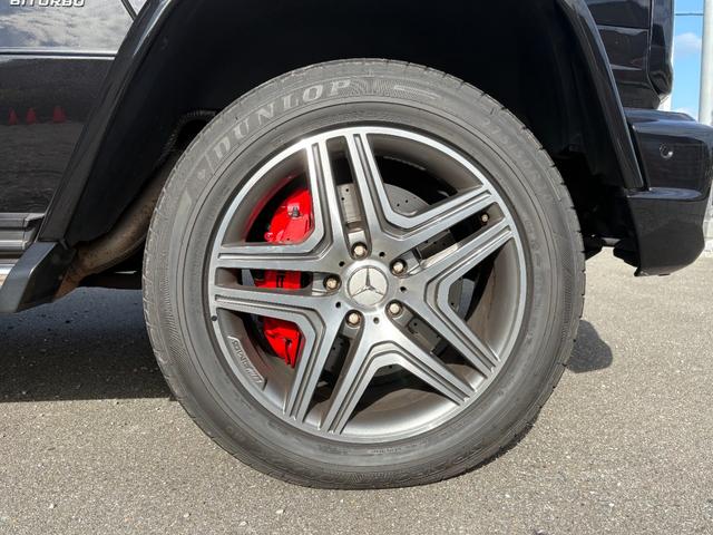 Gクラス G63 デジーノエクスクルーシブパッケージ サンルーフ HarmanKardonサウンド シートベンチレーション レッドキャリパー ACC カーボンインテリア フルセグTV ドライブレコーダー 黒レザー(13枚目)