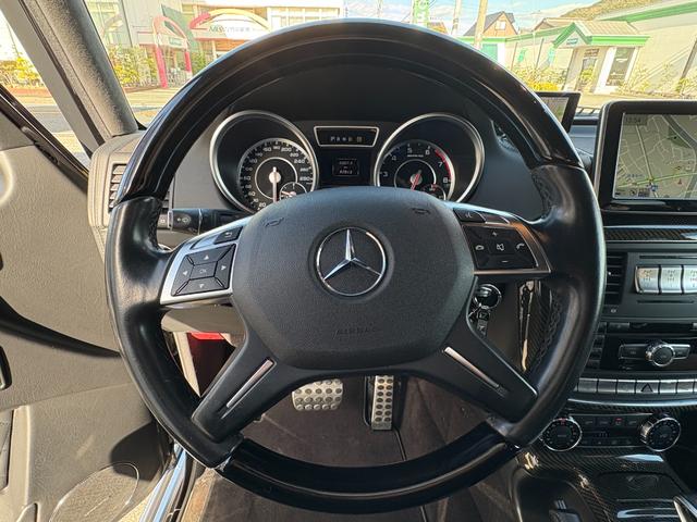 Gクラス G63 デジーノエクスクルーシブパッケージ サンルーフ HarmanKardonサウンド シートベンチレーション レッドキャリパー ACC カーボンインテリア フルセグTV ドライブレコーダー 黒レザー(18枚目)