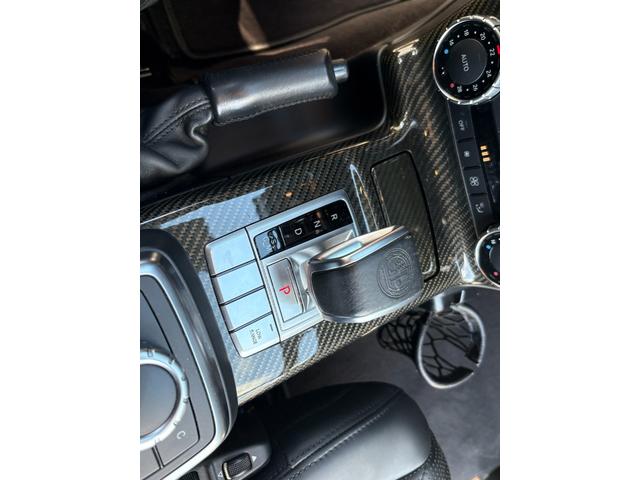 Gクラス G63 デジーノエクスクルーシブパッケージ サンルーフ HarmanKardonサウンド シートベンチレーション レッドキャリパー ACC カーボンインテリア フルセグTV ドライブレコーダー 黒レザー(26枚目)