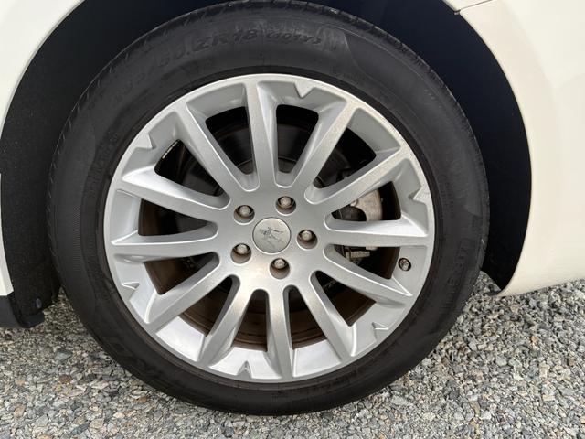 MASERATI GHIBLI BASE GRADE