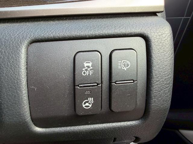 ＧＳ ＧＳ２５０　Ｉパッケージ　純正ナビ　本革シート　バックカメラ　ヘッドアップディスプレイ　ウッドコンビハンドル　前席パワーシート　シートヒーター＆クーラー　フルセグ　Ｂｌｕｅｔｏｏｔｈ　ＥＴＣ　電動チルトステア　ハンドルヒーター（17枚目）