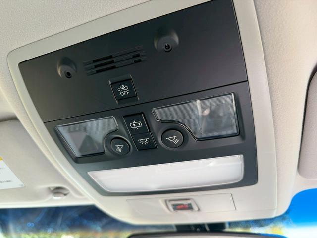 ＧＳ ＧＳ２５０　Ｉパッケージ　純正ナビ　本革シート　バックカメラ　ヘッドアップディスプレイ　ウッドコンビハンドル　前席パワーシート　シートヒーター＆クーラー　フルセグ　Ｂｌｕｅｔｏｏｔｈ　ＥＴＣ　電動チルトステア　ハンドルヒーター（18枚目）