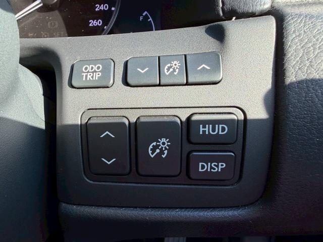 ＧＳ ＧＳ２５０　バージョンＬ　純正ナビ　サンルーフ　黒革シート　衝突軽減ブレーキ　レーダークルーズ　ヘッドアップディスプレイ　全席シートヒーター　前席パワーシート＆シートクーラー　オートハイビーム　ＬＥＤヘッドライト　バックカメラ（18枚目）