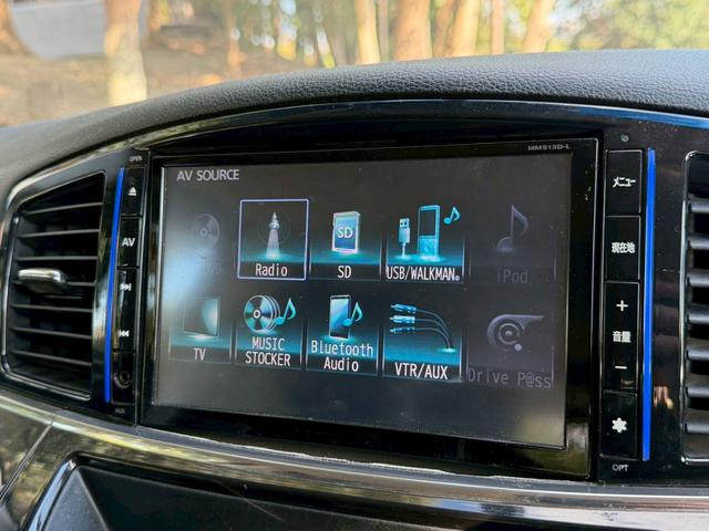 エルグランド 250ハイウェイスター 純正8型ナビ 両側電動スライド ミラー型前後ドラレコ バックカメラ ポータブル冷温庫 LEDヘッドライト フルセグ Bluetoothオーディオ 社外17インチアルミ 半革シート ETC(10枚目)