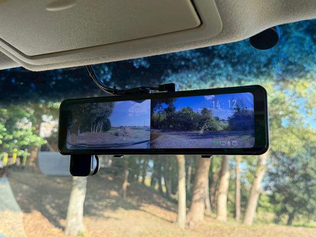 エルグランド 250ハイウェイスター 純正8型ナビ 両側電動スライド ミラー型前後ドラレコ バックカメラ ポータブル冷温庫 LEDヘッドライト フルセグ Bluetoothオーディオ 社外17インチアルミ 半革シート ETC(12枚目)