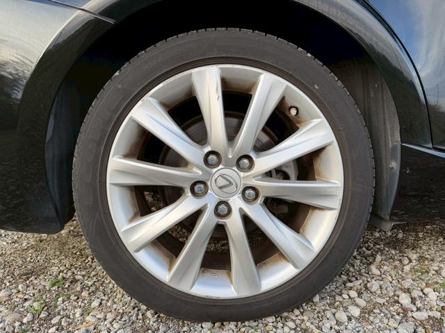 ＩＳ ＩＳ２５０　バージョンＬ　純正ナビ　本革シート　衝突軽減ブレーキ　レーダークルーズ　コーナーセンサー　シートヒーター＆クーラー　パワーシート　ドラレコ　リアサンシェード　バックカメラ　ＥＴＣ　デイライト（30枚目）