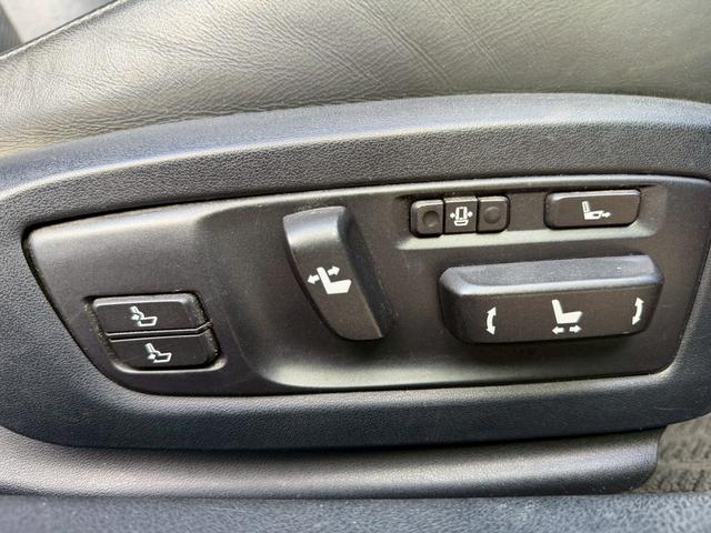 GS GS250 Fスポーツ 純正ナビ 黒革シート ローダウン バックカメラ シートヒーター ベンチレーション パワーシート パワートランク ETC フルセグTV パドルシフト Bluetoothオーディオ LEDヘッドライト(17枚目)