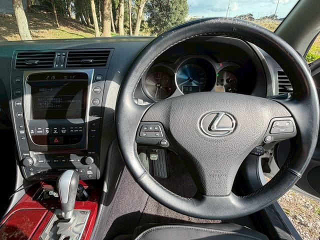 GS GS350 スピンドル仕様 本革シート シートヒーター ベンチレーション 社外フルエアロ 社外20インチアルミ パワーシート ETC HIDヘッドライト クルーズコントロール ドライブレコーダー(7枚目)
