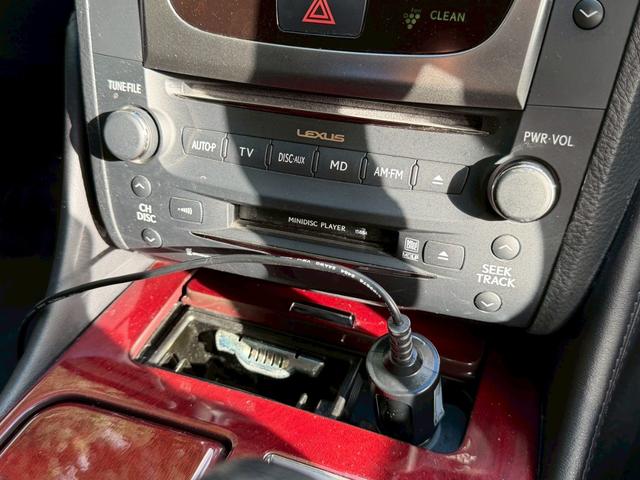 GS GS350 スピンドル仕様 本革シート シートヒーター ベンチレーション 社外フルエアロ 社外20インチアルミ パワーシート ETC HIDヘッドライト クルーズコントロール ドライブレコーダー(11枚目)