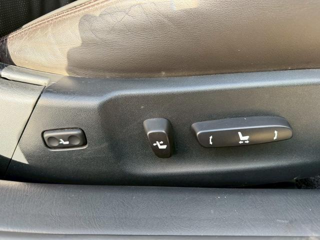 GS GS350 スピンドル仕様 本革シート シートヒーター ベンチレーション 社外フルエアロ 社外20インチアルミ パワーシート ETC HIDヘッドライト クルーズコントロール ドライブレコーダー(15枚目)