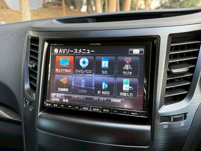 レガシィツーリングワゴン ２．５ｉ　Ｂスポーツアイサイト　Ｇパッケージ　社外８インチナビ　半革シート　衝突軽減　レーダークルーズ　車線逸脱警報　バックカメラ　フルセグＴＶ　Ｂｌｕｅｔｏｏｔｈオーディオ　ＥＴＣ　パワーシート　純正ルーフキャリア積込　ＨＩＤヘッドライト（9枚目）