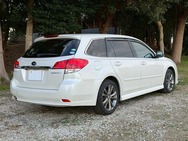 レガシィツーリングワゴン ２．５ｉ　Ｂスポーツアイサイト　Ｇパッケージ　社外８インチナビ　半革シート　衝突軽減　レーダークルーズ　車線逸脱警報　バックカメラ　フルセグＴＶ　Ｂｌｕｅｔｏｏｔｈオーディオ　ＥＴＣ　パワーシート　純正ルーフキャリア積込　ＨＩＤヘッドライト（25枚目）