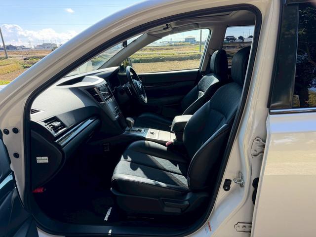 レガシィツーリングワゴン 2.5GT Sパッケージ 社外ナビ 半革シート サンルーフ(開閉不可) バックカメラ ドライブレコーダー Bluetoothオーディオ フルセグTV 電動パーキング ETC 18インチアルミ(14枚目)