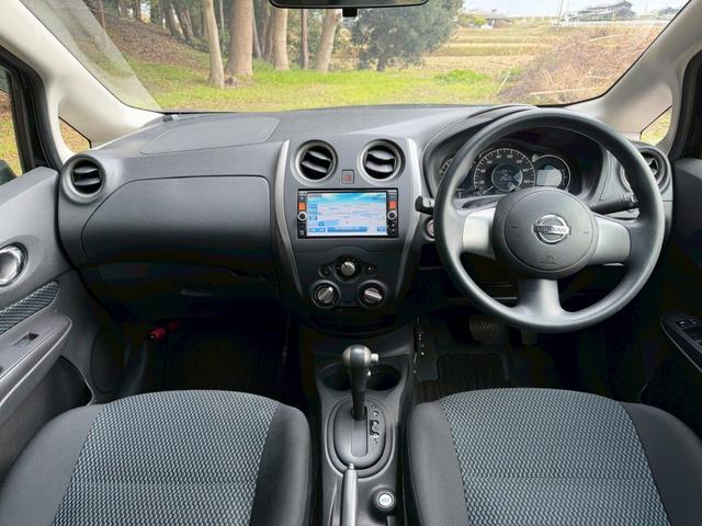 ノート Ｘ　ＤＩＧ－Ｓ　純正ナビ　フルセグＴＶ　Ｂｌｕｅｔｏｏｔｈオーディオ　スーパーチャージャー　プッシュスタート　ＥＴＣ　アイドリングストップ（5枚目）