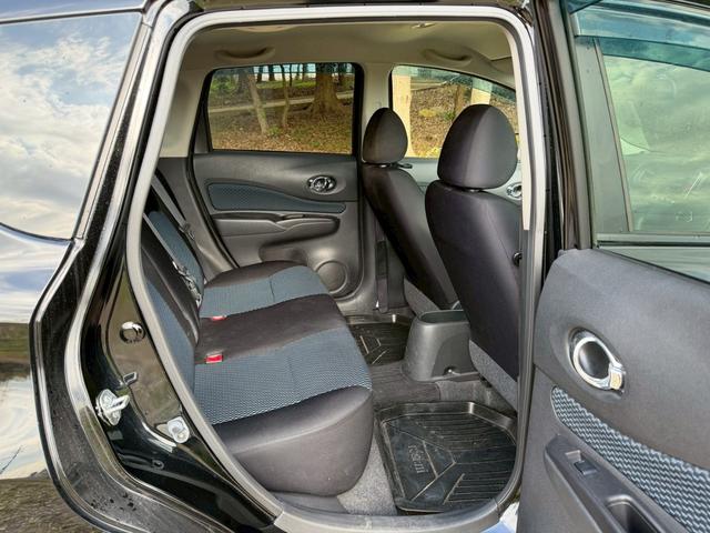 ノート Ｘ　ＤＩＧ－Ｓ　純正ナビ　フルセグＴＶ　Ｂｌｕｅｔｏｏｔｈオーディオ　スーパーチャージャー　プッシュスタート　ＥＴＣ　アイドリングストップ（16枚目）