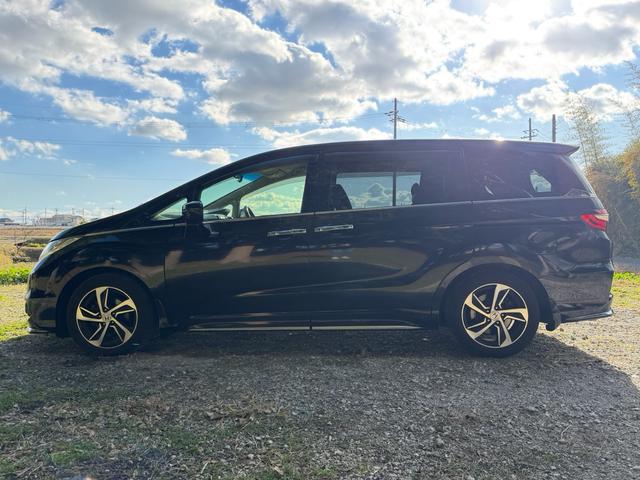 オデッセイ アブソルート　社外ナビ　半革シート　バックカメラ　左側電動スライドドア　フルセグＴＶ　Ｂｌｕｅｔｏｏｔｈオーディオ　ＥＴＣ　ＬＥＤヘッドライト　クルーズコントロール　パドルシフト（25枚目）