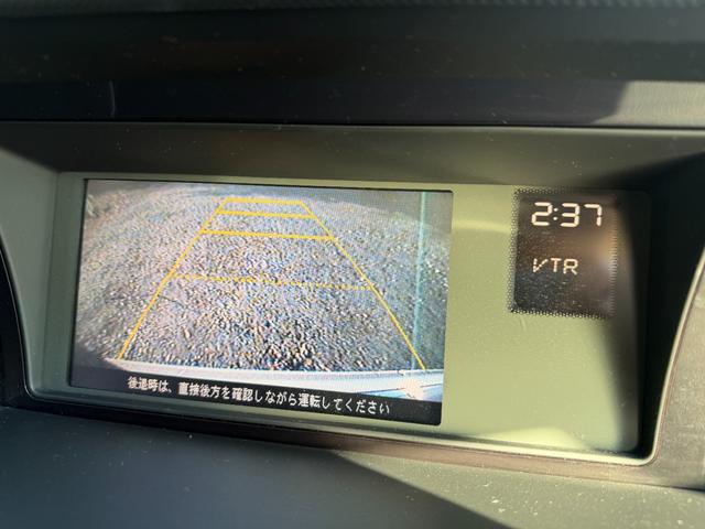 エリシオン ＧエアロＨＤＤナビスペシャルパッケージ　純正ナビ　純正後席モニター　両側電動スライド　バックカメラ　スマートキー　ＥＴＣ　リアエアコン　左右独立エアコン　ナビキャンセラー　ＨＩＤヘッドライト（9枚目）