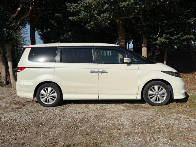 エリシオン ＧエアロＨＤＤナビスペシャルパッケージ　純正ナビ　純正後席モニター　両側電動スライド　バックカメラ　スマートキー　ＥＴＣ　リアエアコン　左右独立エアコン　ナビキャンセラー　ＨＩＤヘッドライト（22枚目）