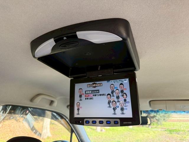 Ｎ－ＷＧＮカスタム Ｇ・ターボパッケージ　社外ナビ　後席モニター　バックカメラ　衝突軽減ブレーキ　半革シート　３６０度ドラレコ　ＥＴＣ　Ｂｌｕｅｔｏｏｔｈ　フルセグ　パドルシフト　クルーズコントロール　アイドリングストップ　ＨＩＤヘッドライト（12枚目）