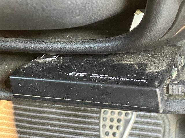 ハイゼットカーゴ ＤＸ　ＳＡＩＩＩ　ドライブレコーダー　バックカメラ　ＥＴＣ　衝突被害軽減ブレーキ　横滑り防止装置　純正キーレス　前席パワーウインドウ　コーナーセンサー（28枚目）