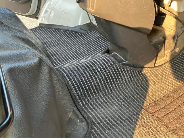ハイゼットカーゴ ＤＸ　ＳＡＩＩＩ　ドライブレコーダー　バックカメラ　ＥＴＣ　衝突被害軽減ブレーキ　横滑り防止装置　純正キーレス　前席パワーウインドウ　コーナーセンサー（42枚目）