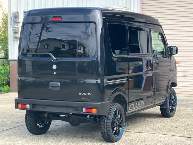 エブリイ ＰＣリミテッド　ＦＲバンパー改　新品タイヤ　新品ホイール　リフトアップ　４ＷＤ　レーダーブレーキサポート　リアスモーク　レザーシートカバー（6枚目）