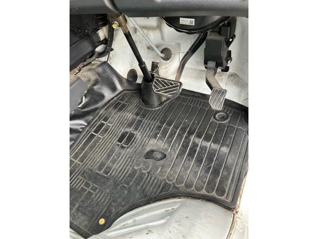 キャリイトラック ＫＸ　４ＷＤ　ラプター全塗装　オートマ（15枚目）