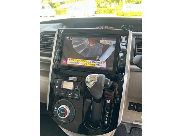 タント Ｇ　ＳＡ　衝突被害軽減システム　ＥＴＣ　スマートキー　両側電動スライドドア　　８インチフルセグナビ　Ｂｌｕｅｔｏｏｔｈ　盗難防止システム　ＥＳＣ　アルミホイール　衝突安全ボディ　エアコン　パワーステアリング（5枚目）