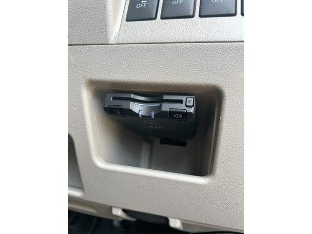 タント Ｇ　ＳＡ　衝突被害軽減システム　ＥＴＣ　スマートキー　両側電動スライドドア　　８インチフルセグナビ　Ｂｌｕｅｔｏｏｔｈ　盗難防止システム　ＥＳＣ　アルミホイール　衝突安全ボディ　エアコン　パワーステアリング（7枚目）