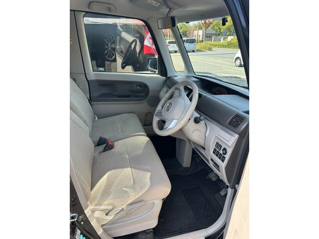 タント Ｇ　ＳＡ　衝突被害軽減システム　ＥＴＣ　スマートキー　両側電動スライドドア　　８インチフルセグナビ　Ｂｌｕｅｔｏｏｔｈ　盗難防止システム　ＥＳＣ　アルミホイール　衝突安全ボディ　エアコン　パワーステアリング（11枚目）