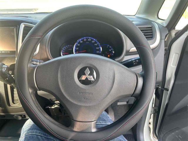 デリカＤ：２ Ｘ　ＥＴＣ　ＴＶ　両側スライド・片側電動　スマートキー　ＣＶＴ　アルミホイール　盗難防止システム　衝突安全ボディ　ＡＢＳ　エアコン　パワーステアリング　パワーウィンドウ（3枚目）