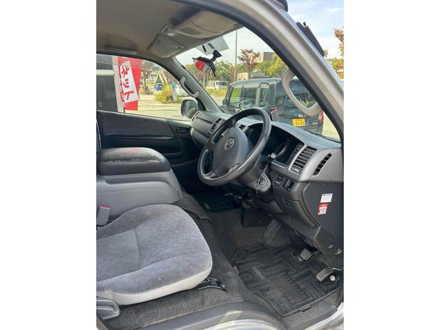 ハイエースバン ロングスーパーＧＬ　ＥＴＣ　ナビ　両側スライドドア　電動格納ミラー　エアコン（6枚目）