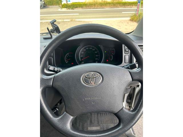 ハイエースバン ロングスーパーＧＬ　ＥＴＣ　ナビ　両側スライドドア　電動格納ミラー　エアコン（8枚目）