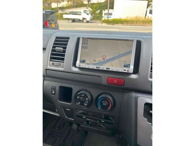 ハイエースバン ロングスーパーＧＬ　ＥＴＣ　ナビ　両側スライドドア　電動格納ミラー　エアコン（9枚目）